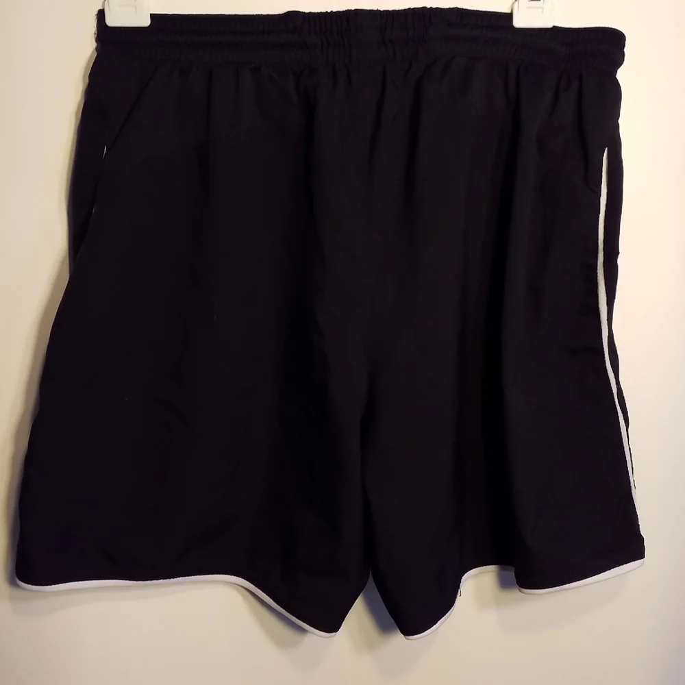 3/$15 NIKE ATHLETIC SHORTS XL